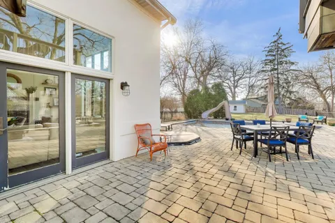 $1,200,000 | 5106 Center Avenue, Lisle, IL 60532