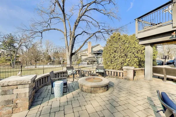 $1,200,000 | 5106 Center Avenue, Lisle, IL 60532