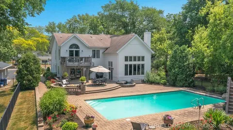 $1,200,000 | 5106 Center Avenue, Lisle, IL 60532
