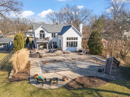 $1,200,000 | 5106 Center Avenue, Lisle, IL 60532