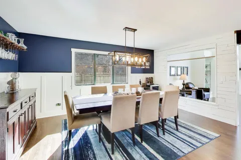 $1,200,000 | 5106 Center Avenue, Lisle, IL 60532