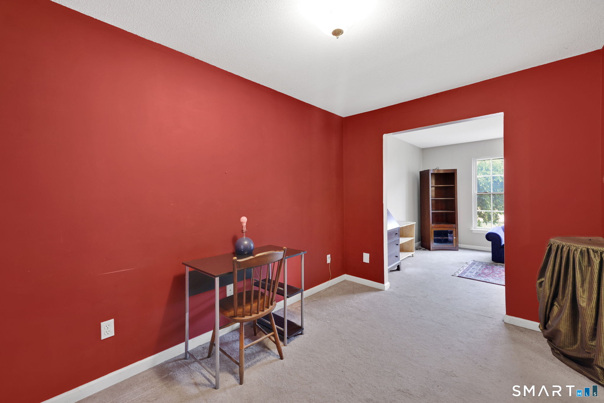 34 Laurel Street Enfield, CT 06082 - Photo 9 of 38