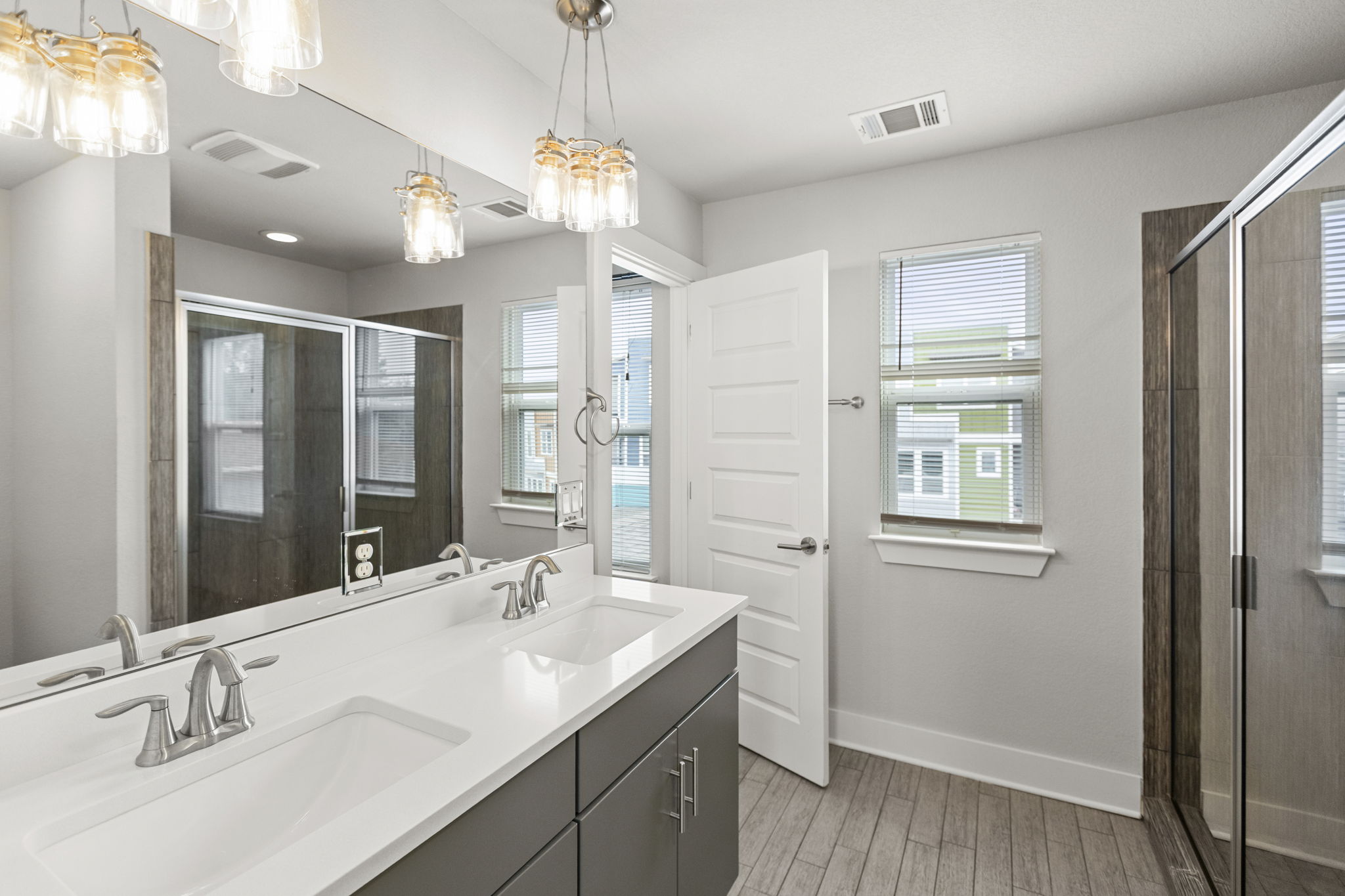 1904 Cleese Drive Austin, TX 78741 - Photo 21 of 39 Gallery Image 21