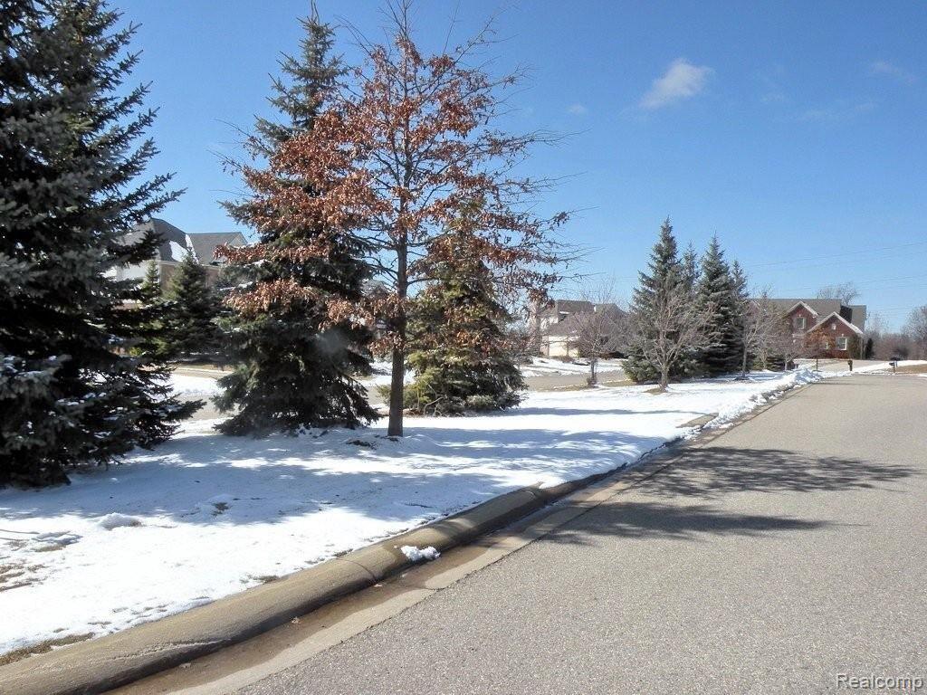 3713 Inverness Drive Rochester, MI 48306 - Photo 24 of 25 Street View