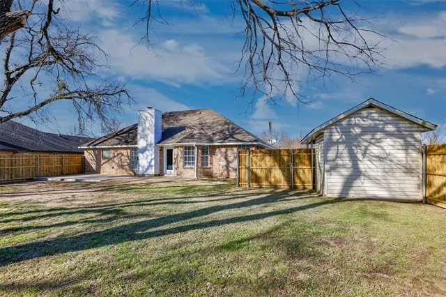 $273,000 | 1716 Windsor Drive, Gainesville, TX 76240