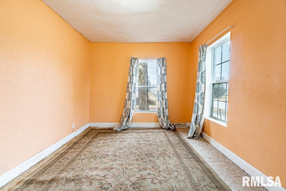 608 South Locust Street Delavan, IL 61734 - Photo 13 of 33 Gallery Image 13