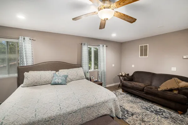 $450,000 | 11422 Lakeshore Drive, Lakeview, MI 48850