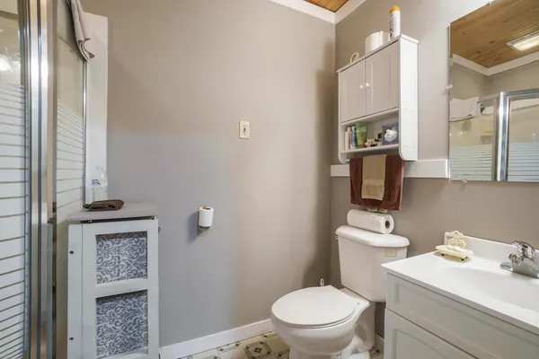 $450,000 | 11422 Lakeshore Drive, Lakeview, MI 48850