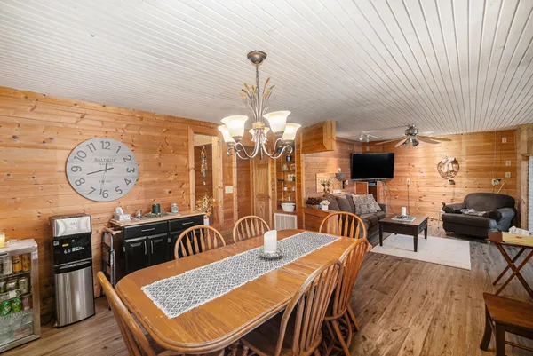 $450,000 | 11422 Lakeshore Drive, Lakeview, MI 48850