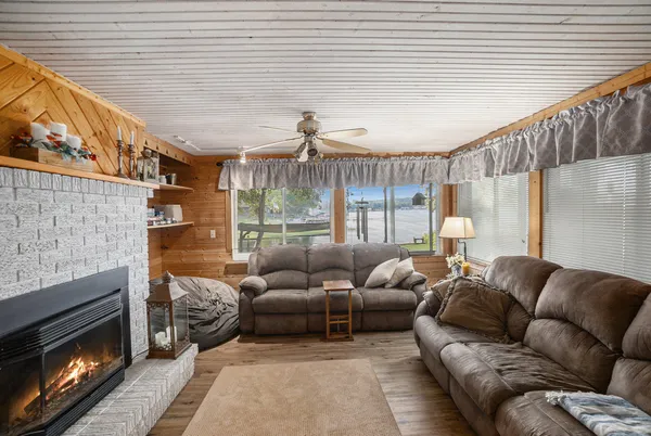 $450,000 | 11422 Lakeshore Drive, Lakeview, MI 48850