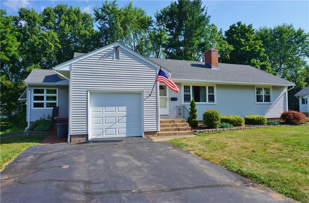 289 Hackmatack Street Manchester, CT 06040 - Photo 1 of 1 Gallery Image 1