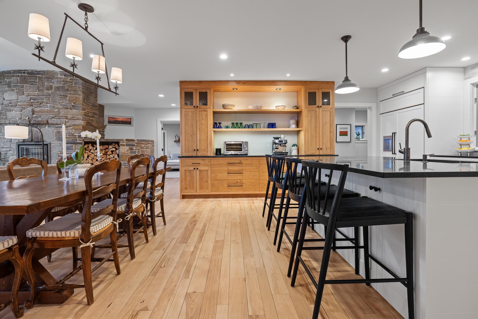 240 Douglas Road Norwich, VT 05055 - Photo 16 of 60