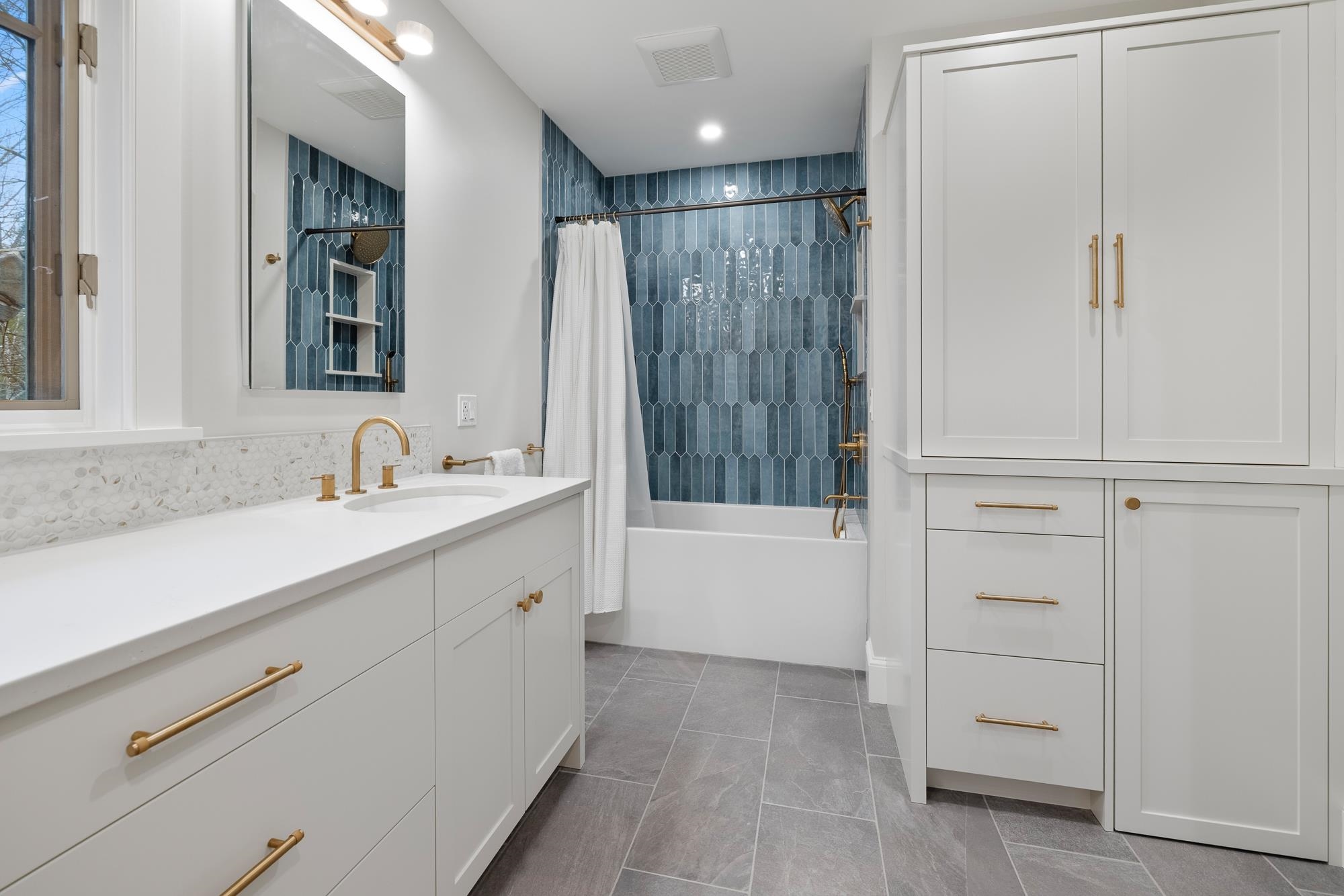 240 Douglas Road Norwich, VT 05055 - Photo 38 of 60