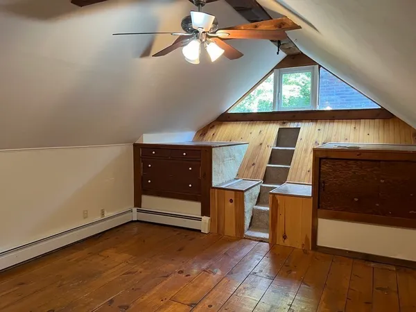 $1,350 | 120 Bond Road, Unit 3, Charlton, MA 01507