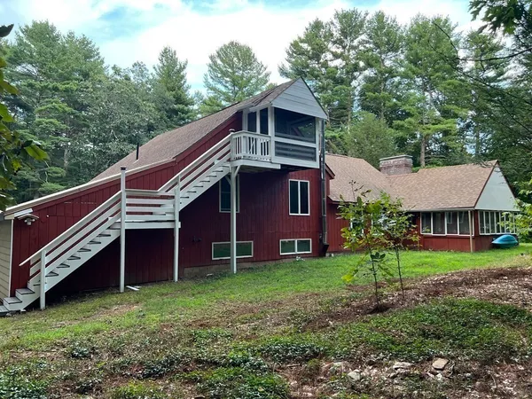 $1,350 | 120 Bond Road, Unit 3, Charlton, MA 01507