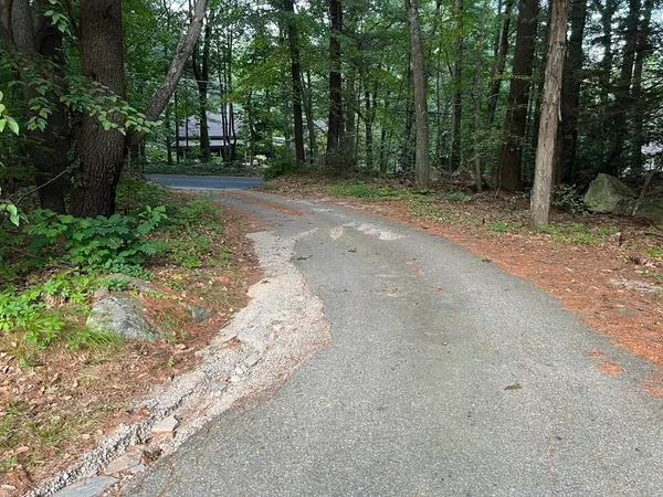 $1,350 | 120 Bond Road, Unit 3, Charlton, MA 01507