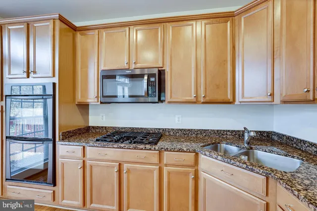 $3,700 | 4683 Helen Winter Terrace, Alexandria, VA 22312