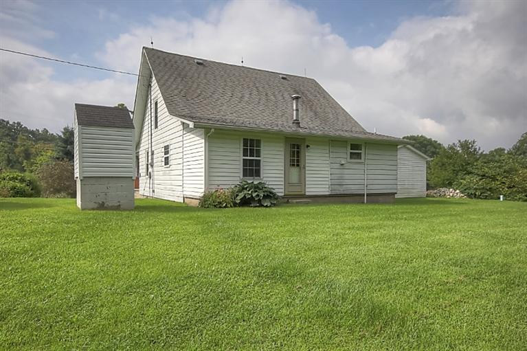 2407 Azbill Road McKee, KY 40447 - Photo 7 of 15 Photo 7