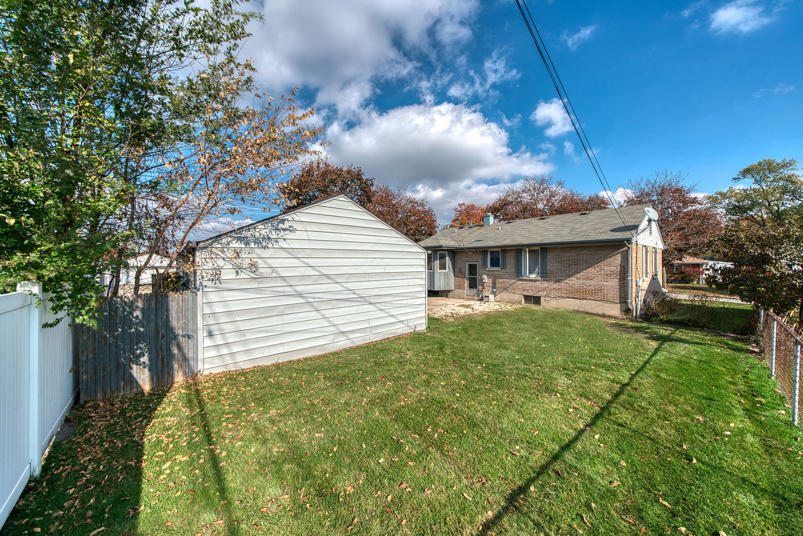 1500 Harding Avenue Berkeley, IL 60163 - Photo 7 of 22 a view of house with backyard