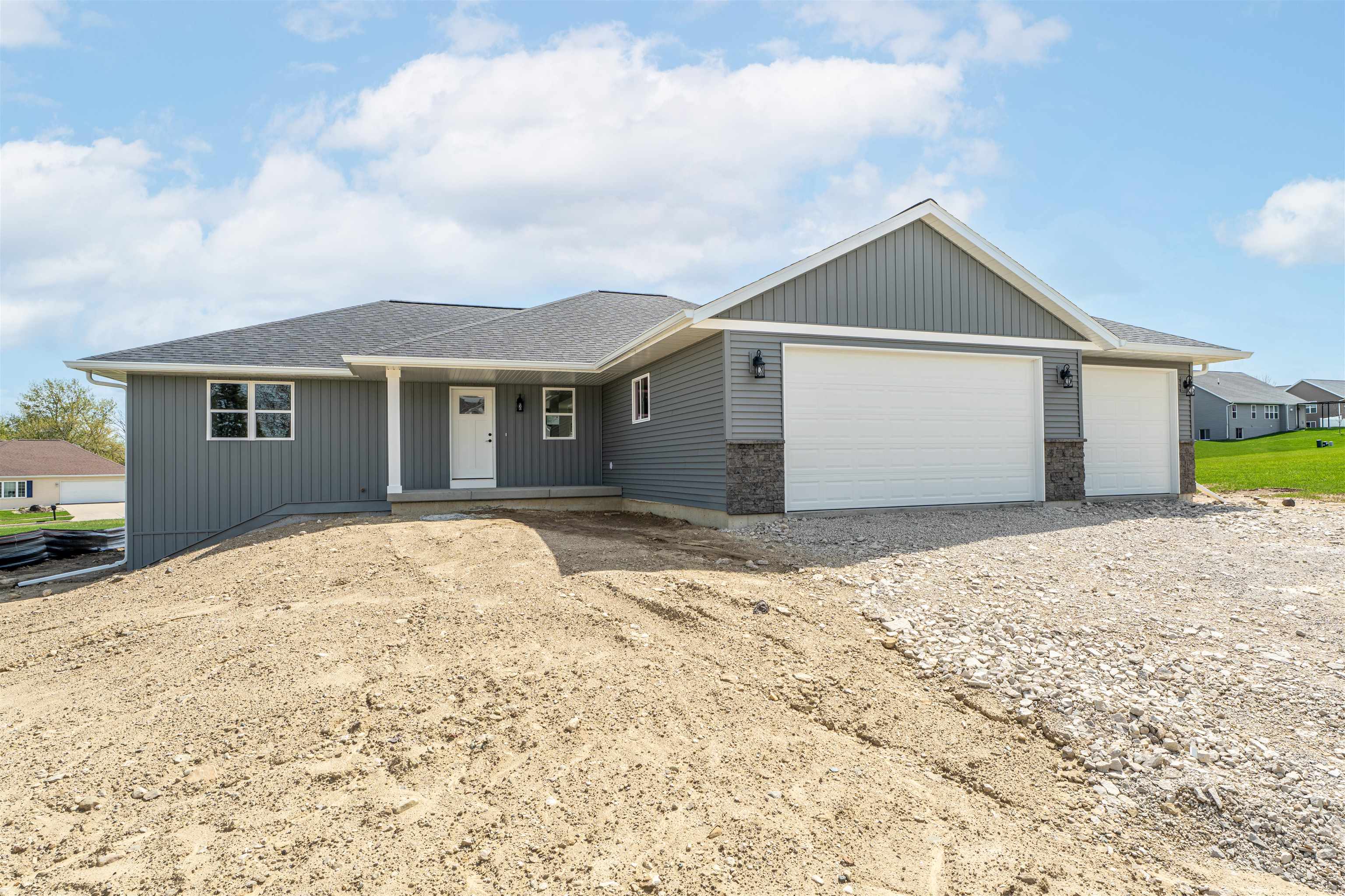 341 Leona Way Oakfield, WI 53065 - Photo 1 of 37