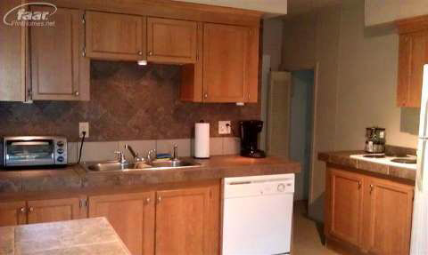 11656 Lennon Road Lennon, MI 48449 - Photo 5 of 12 20364043-4.JPG