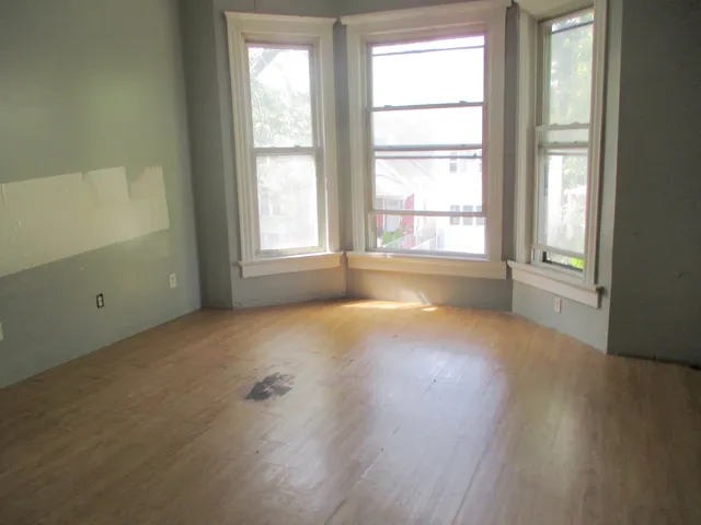 $164,900 | 5533 South Princeton Avenue, Chicago, IL 60621