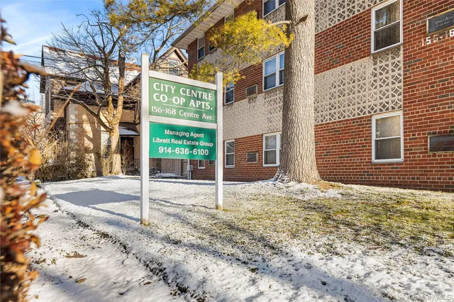 $154,900 | 156 Centre Avenue, Unit 2G, New Rochelle, NY 10805