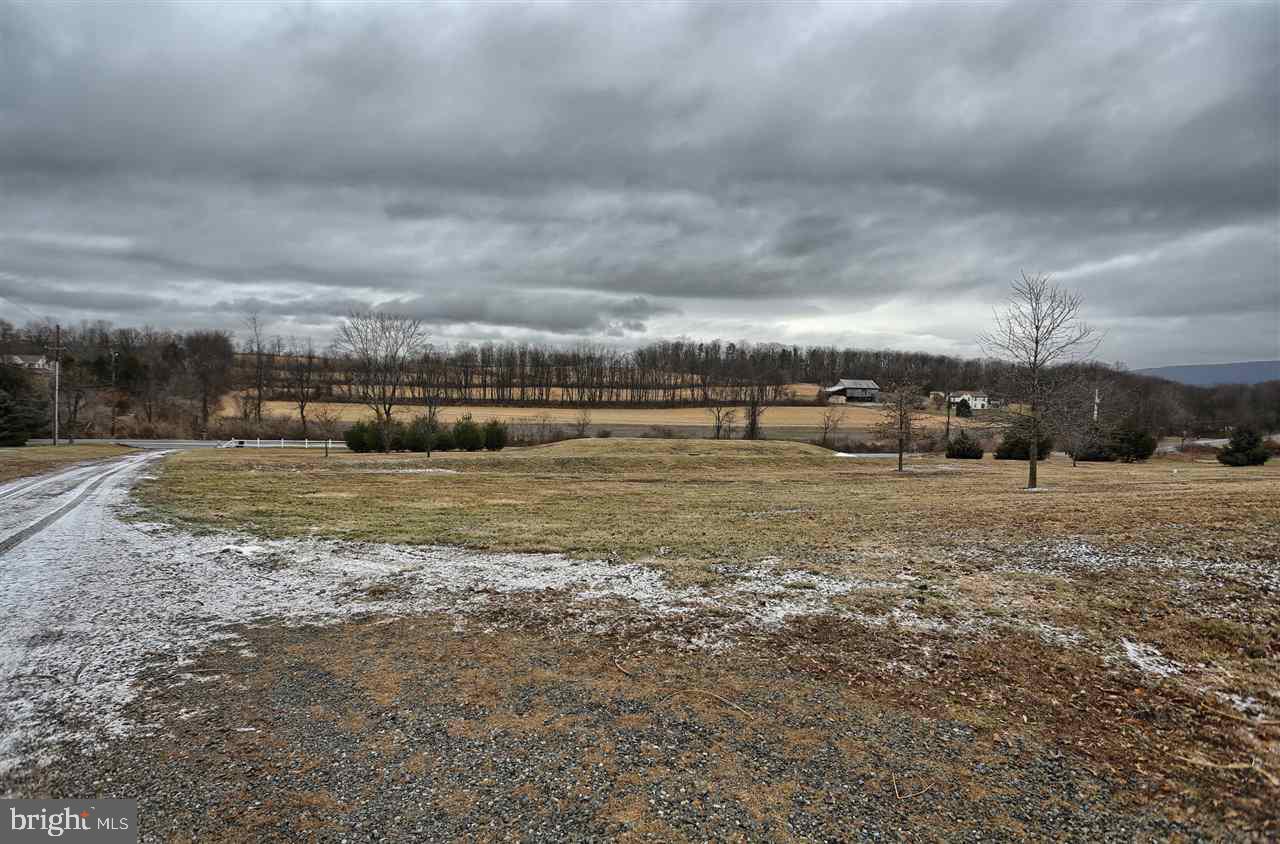 231 Small Valley Road Halifax, PA 17032 - Photo 3 of 24