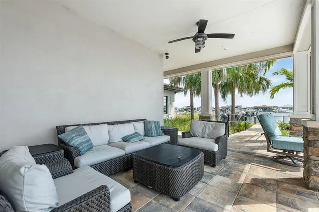 $800,000 | 2006 5th Street East, Palmetto, FL 34221