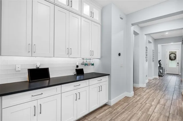 $800,000 | 2006 5th Street East, Palmetto, FL 34221