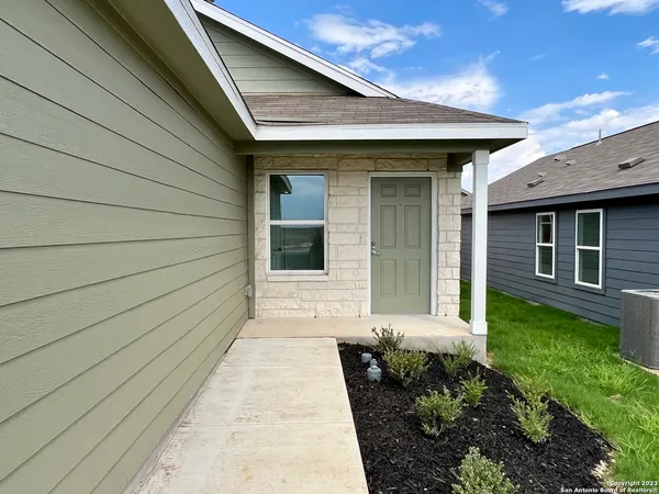 $1,575 | 10014 Ana Heights, San Antonio, TX 78224