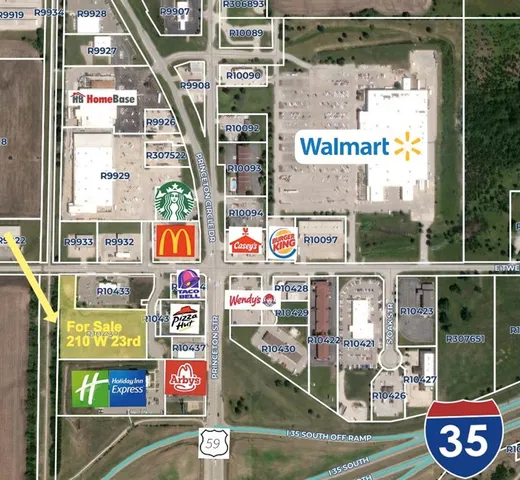 $250,000 | 210 West 23rd Street, Ottawa, KS 66067