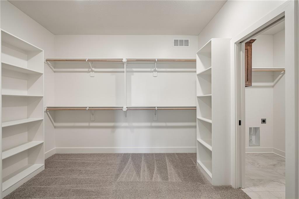 9346 Gander Street Lenexa, KS 66227 - Photo 24 of 53