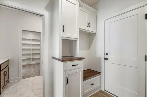 $700,000 | 9346 Gander Street, Lenexa, KS 66227