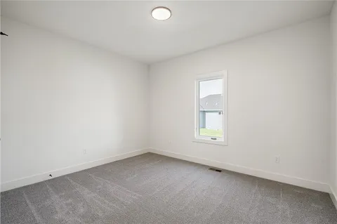 $700,000 | 9346 Gander Street, Lenexa, KS 66227