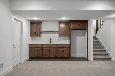 $700,000 | 9346 Gander Street, Lenexa, KS 66227