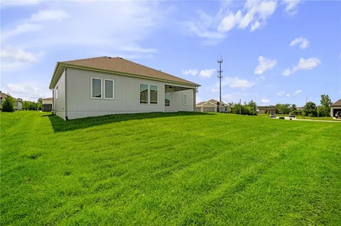 $700,000 | 9346 Gander Street, Lenexa, KS 66227