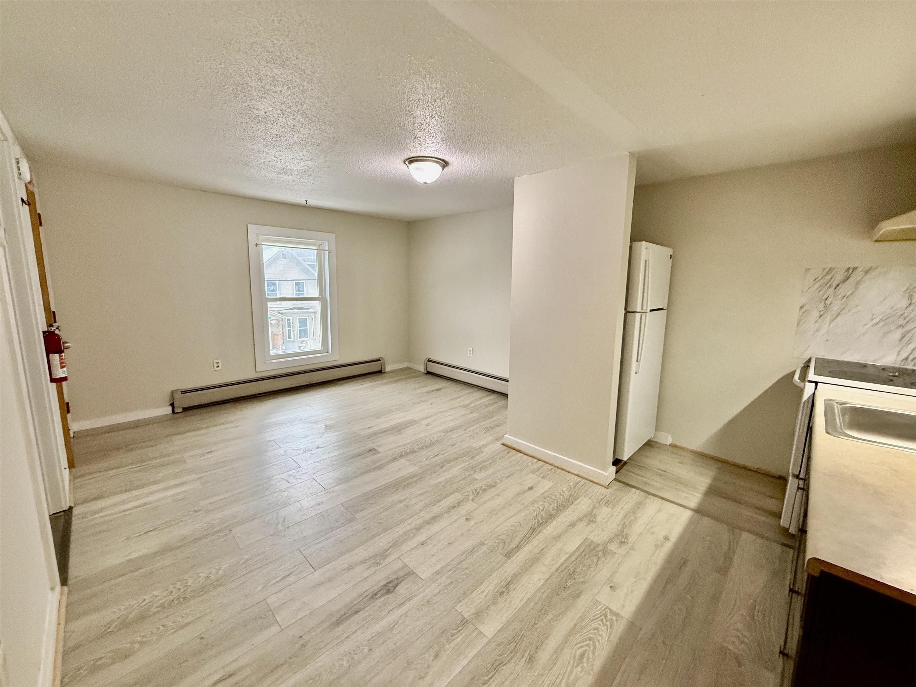 59-78 Railroad Street Johnson, VT 05656 - Photo 13 of 49