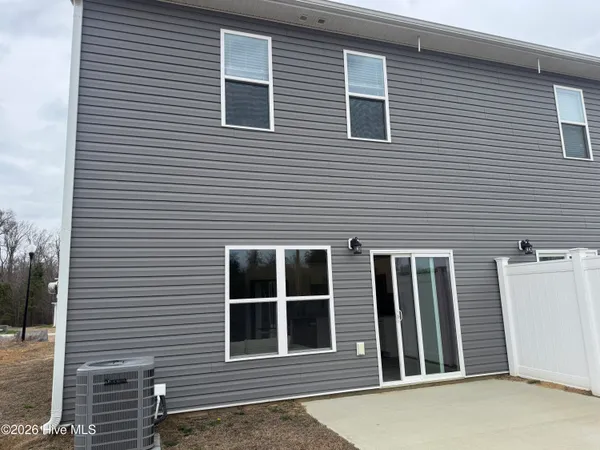$1,600 | 248 Winstead Loop, Richlands, NC 28574