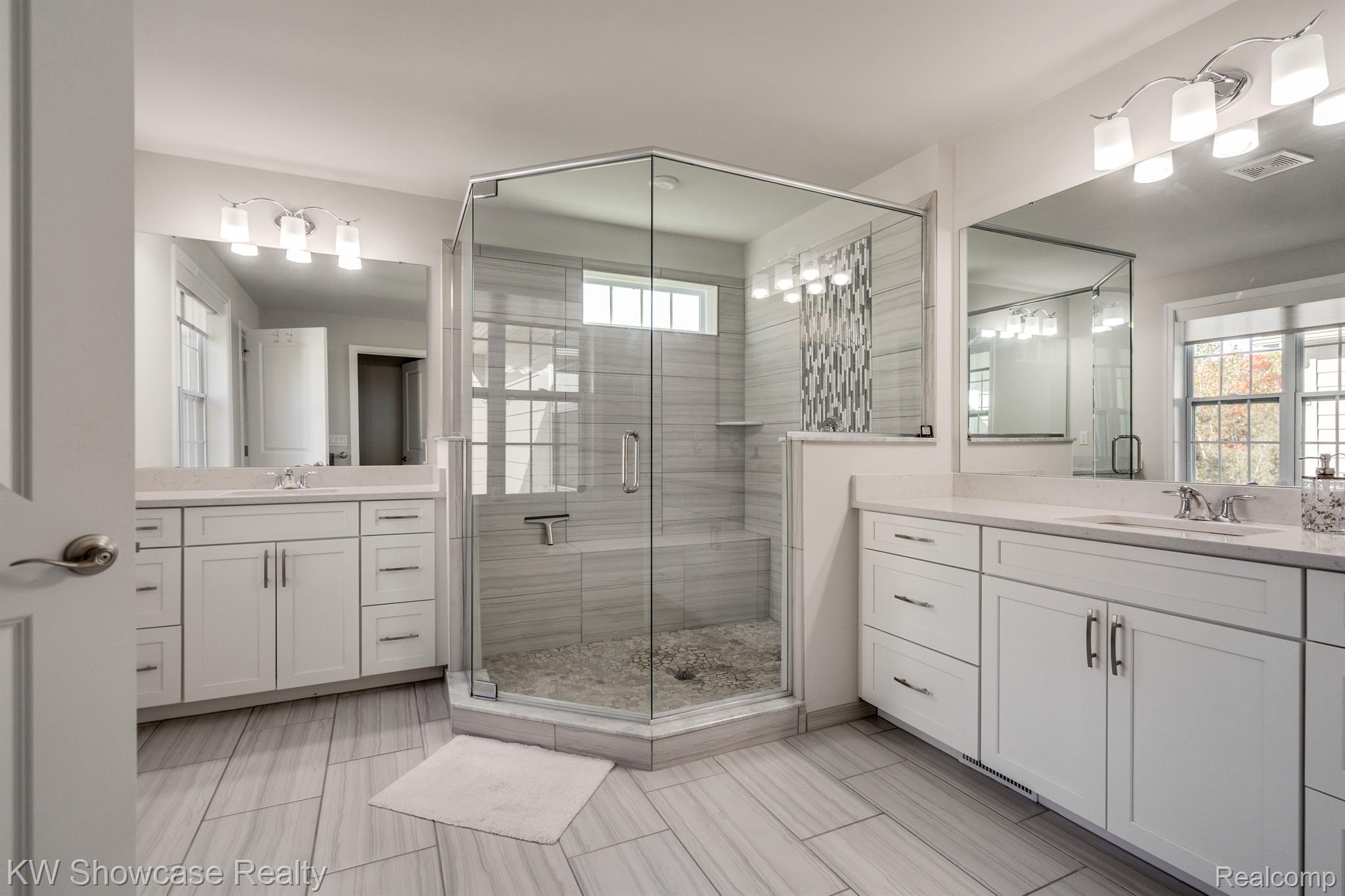 42768 Cardinal Way Novi, MI 48375 - Photo 31 of 42 WOW, just WOW!
