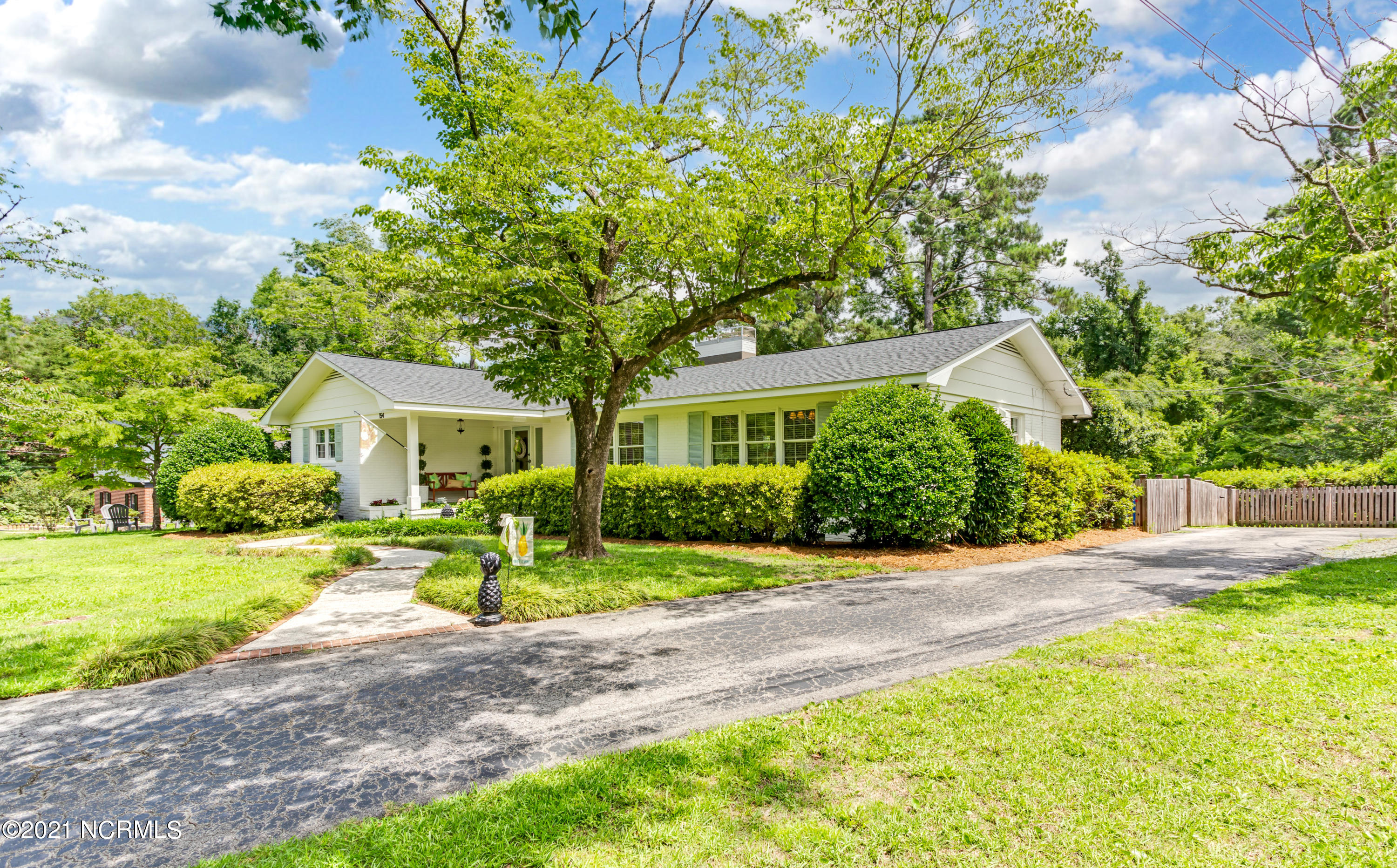 154 Partridge Road Wilmington, NC 28412 - Photo 2 of 28 7N4A4761