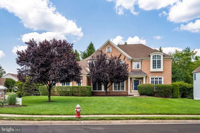 $1,280,000 | 4835 Autumn Glory Way, Chantilly, VA 20151