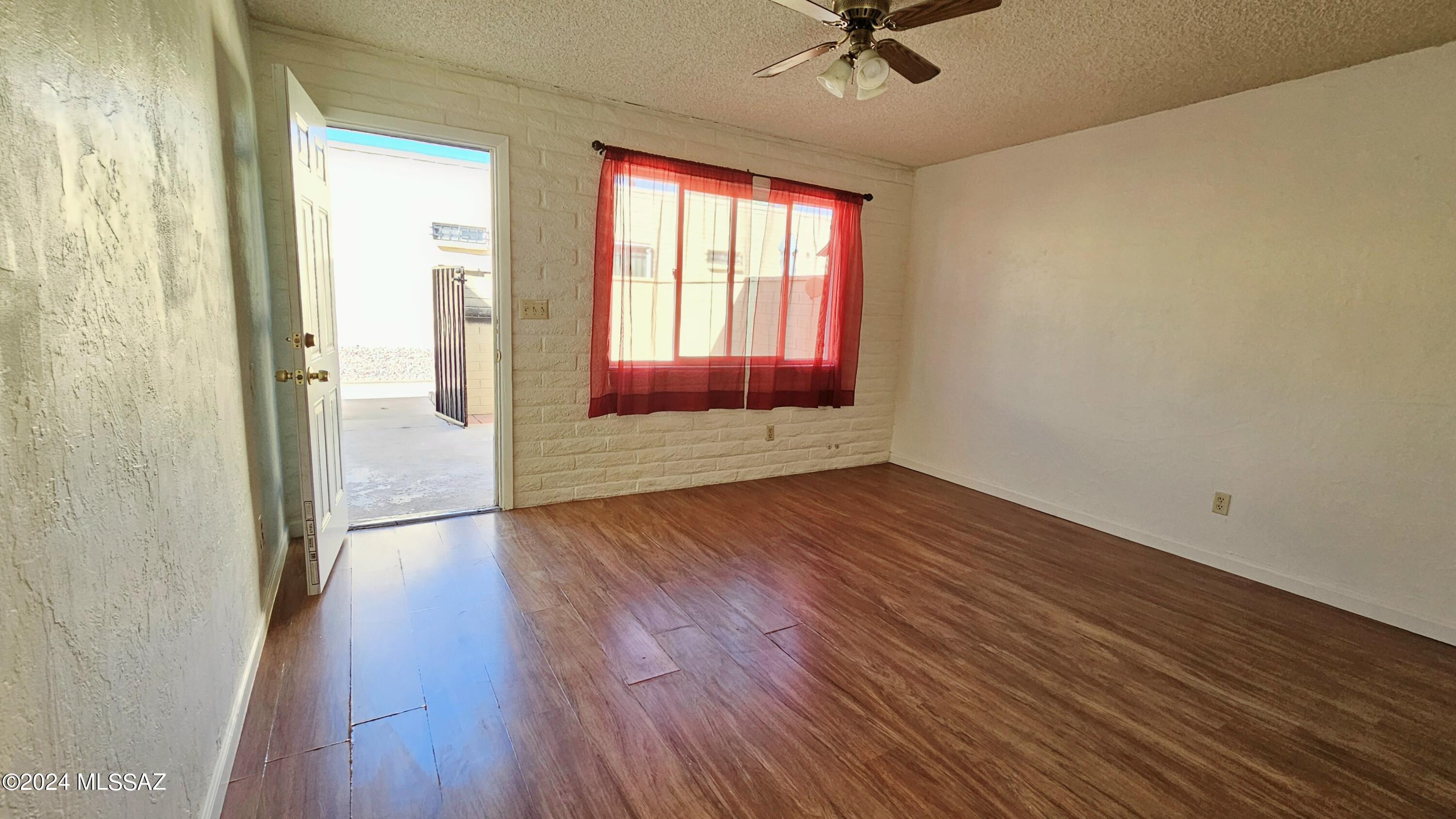 810 South Kolb Road, Unit 63 Tucson, AZ 85710 - Photo 8 of 37 Gallery Image 8