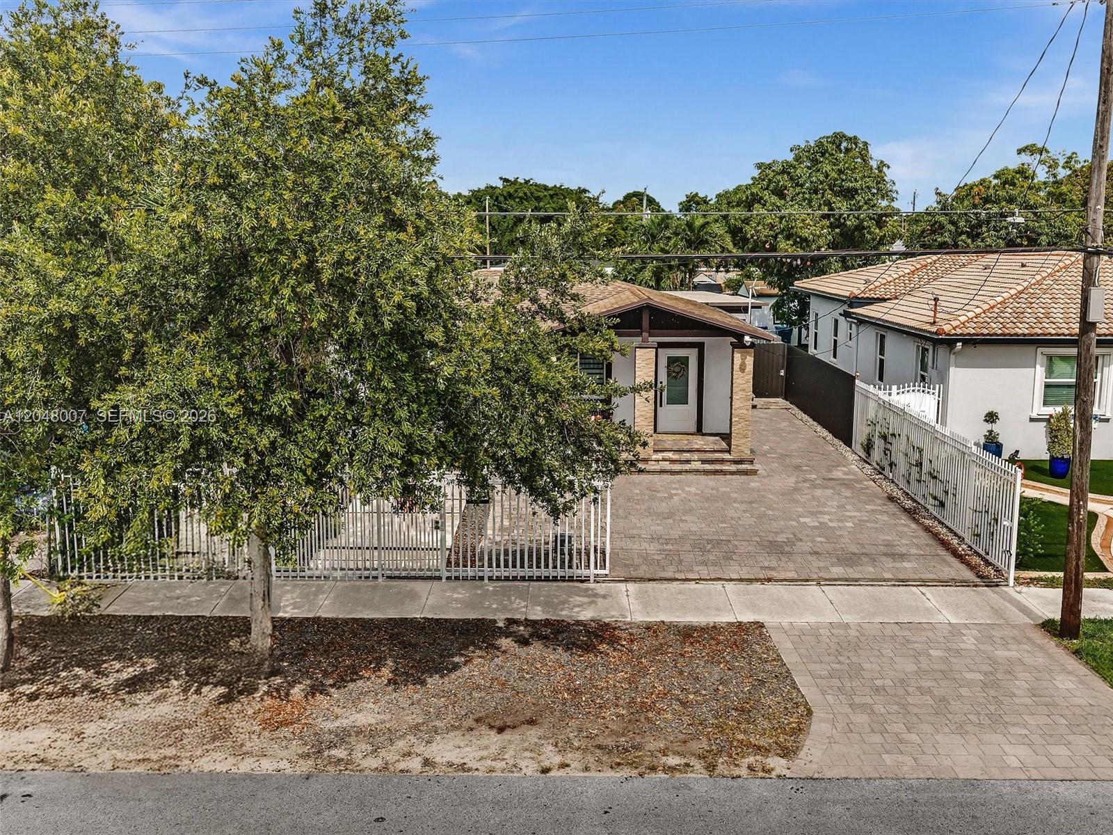 310 Southwest 65th Avenue Miami, FL 33144 - Photo 49 of 59