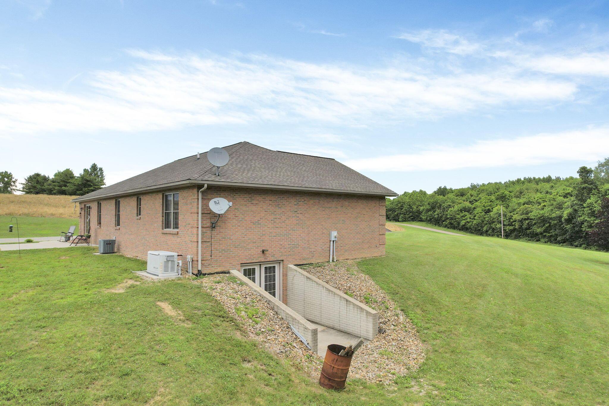3982 Green Road Northeast Somerset, OH 43783 - Photo 42 of 57 52-web-or-mls-DJI_0090