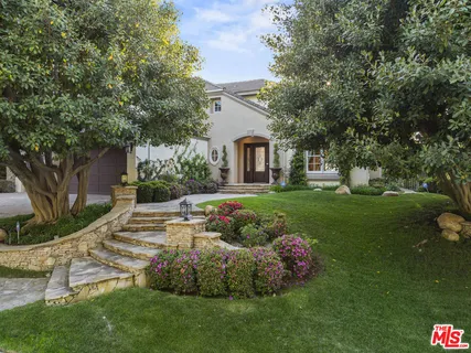 $3,195,000 | 3469 Cordova Drive, Calabasas, CA 91302