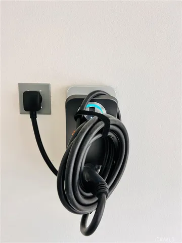 a close view of utility and utility room