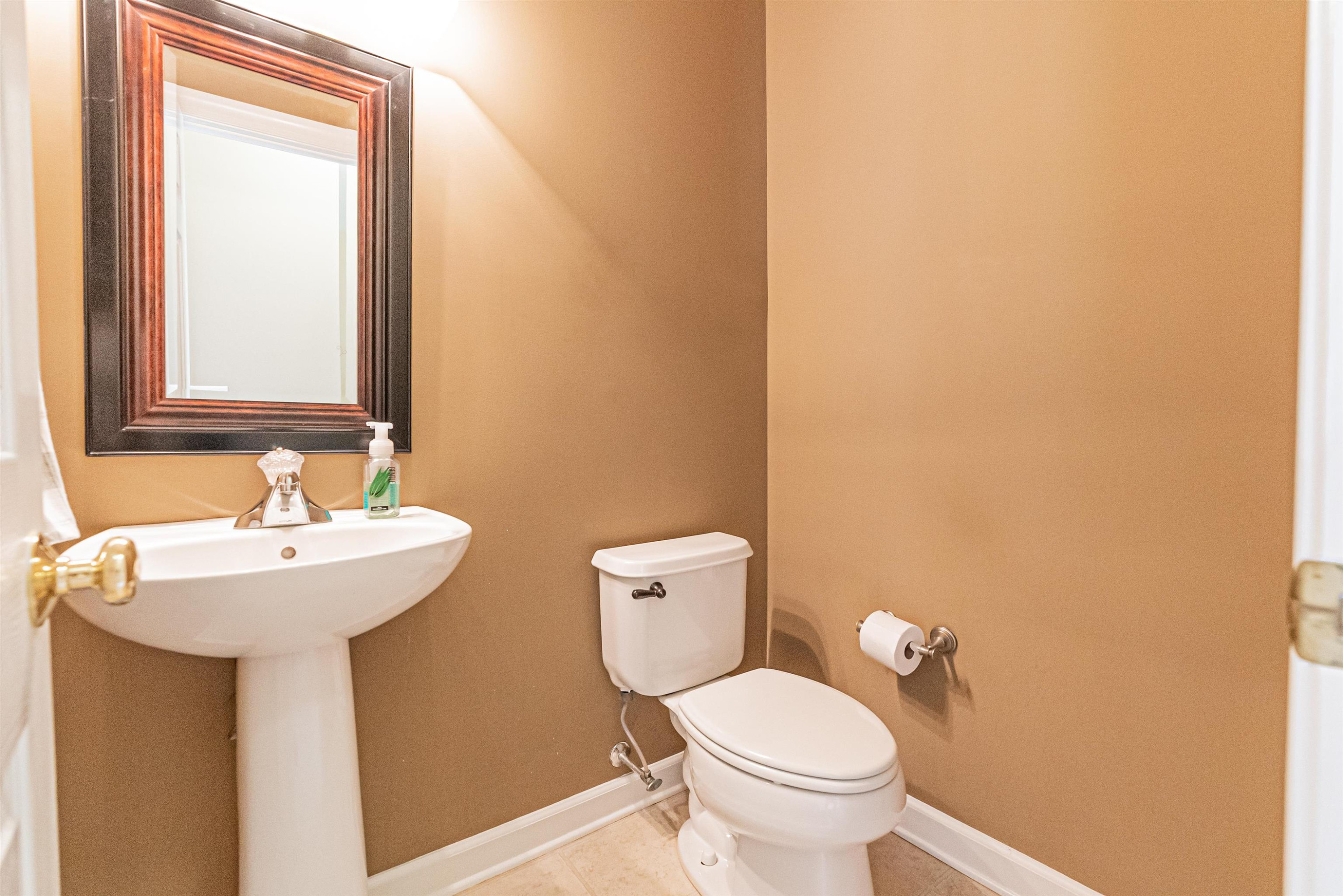 2505 Sugar Maple Court Raleigh, NC 27615 - Photo 18 of 41 Powder Room