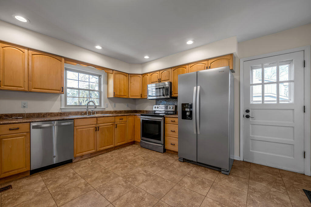 2934 Montavesta Road Lexington, KY 40502 - Photo 14 of 49 TDB_9707