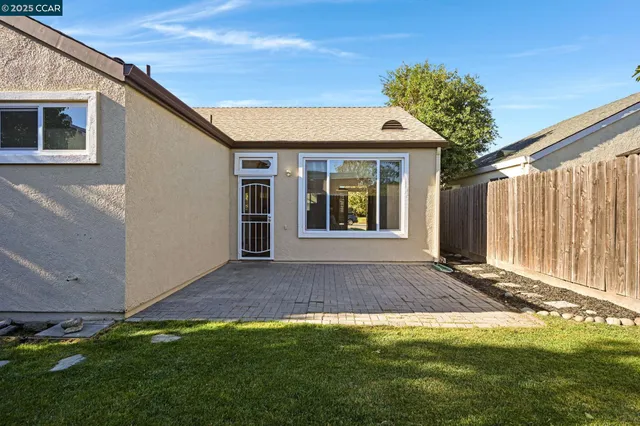 $530,000 | 730 Christensen Way, Rio Vista, CA 94571